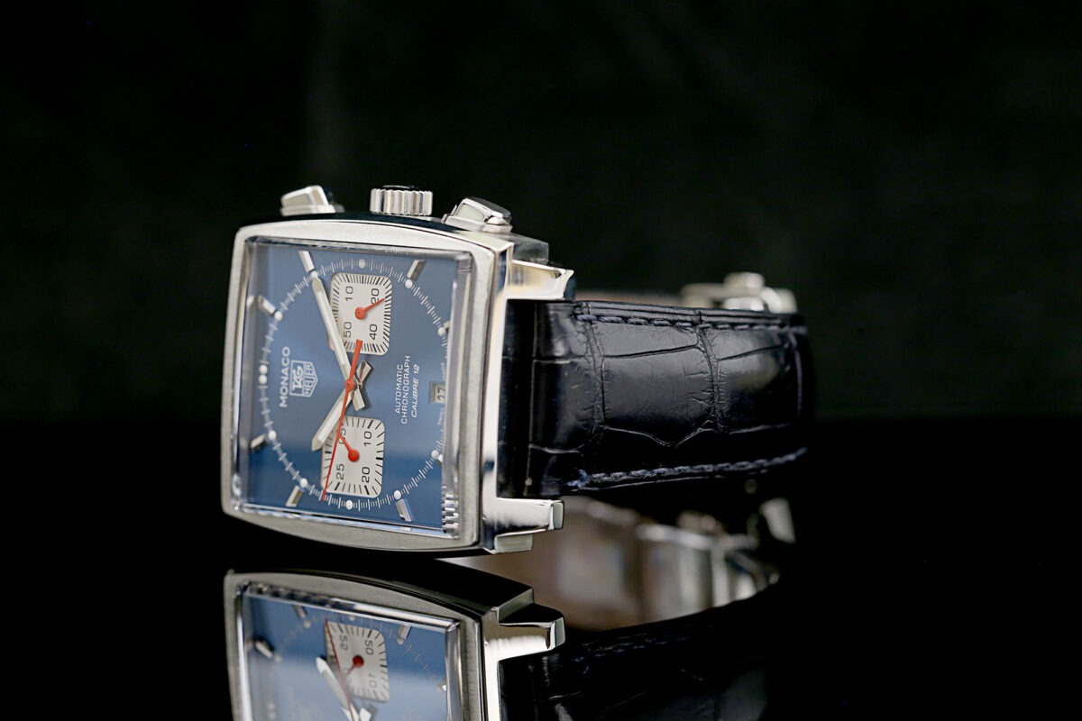 TAG Heuer Monaco Calibre 12, FULL SET, Blaues Blatt, Glasboden, LC100 – Bild 11