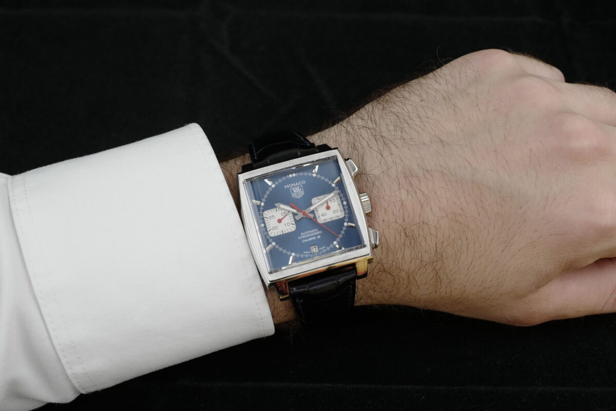 TAG Heuer Monaco Calibre 12, FULL SET, Blaues Blatt, Glasboden, LC100 – Bild 2