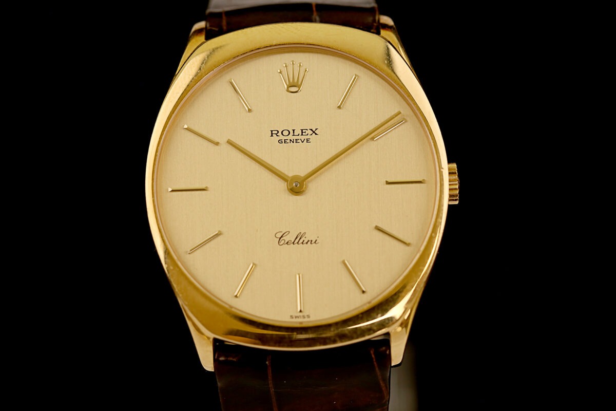 Rolex Cellini, Ref: 4133, 18K: Gelbgold, Rolex Lederband + Rolex 18K. Dornschließe, very rare – Bild 3